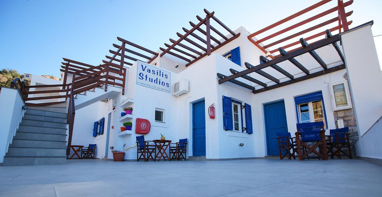 Vasilis Studios Myrties Exterior foto