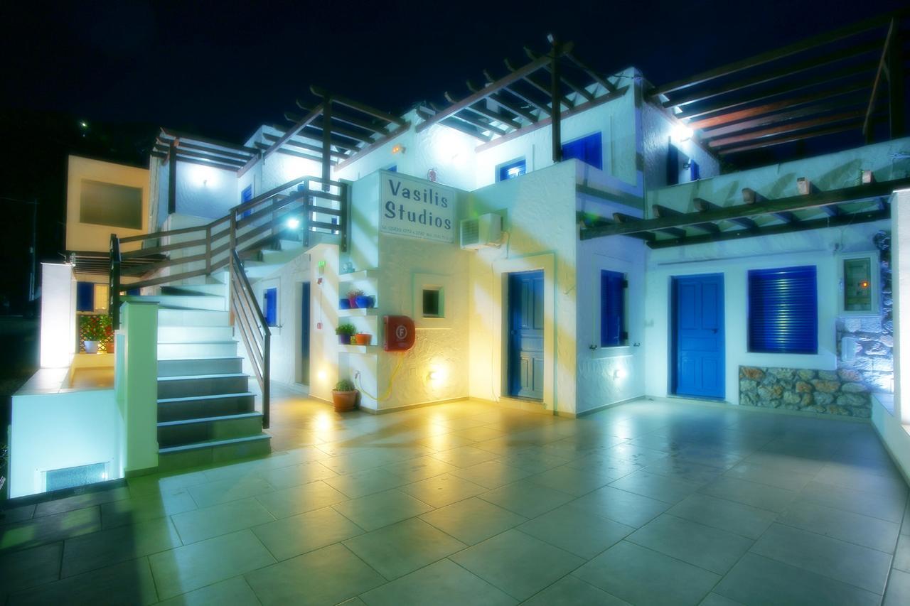 Vasilis Studios Myrties Exterior foto